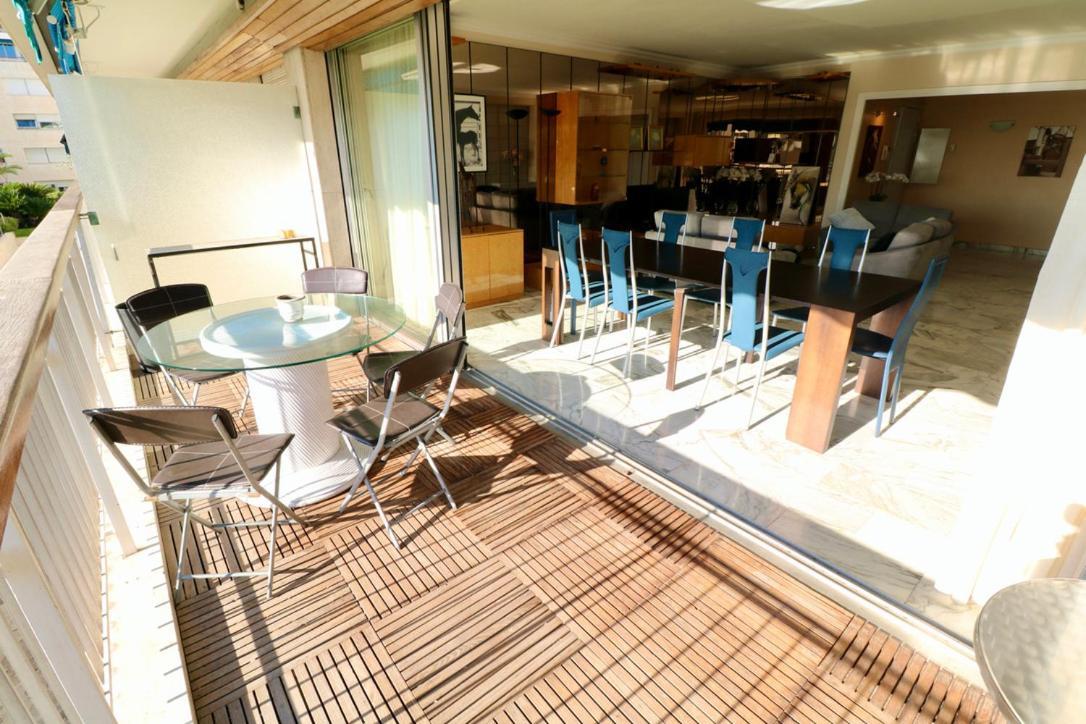 2, 3 And 4 Bedroom Sea View Forville Apartments 5 Mins From The Palais Cannes Buitenkant foto